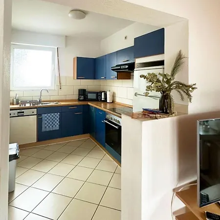 דירה Modern In *